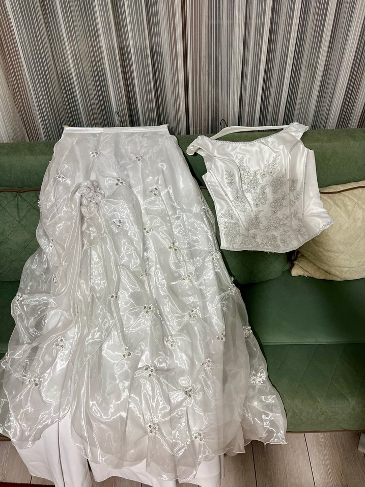 Vintage Y2K Beyaz Straplez Mini Gelinlik Takımı - Görsel 2