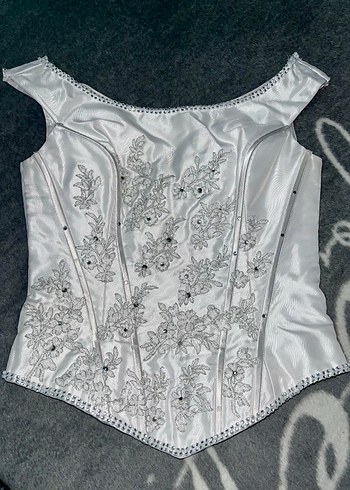 Vintage Y2K Dantel Detaylı Beyaz Nakışlı Büstiyer - Görsel 4