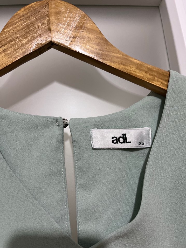 ADL V Yaka Gri Kadın Bluz, Salaş Kesim, Uzun Kollu - Görsel 4