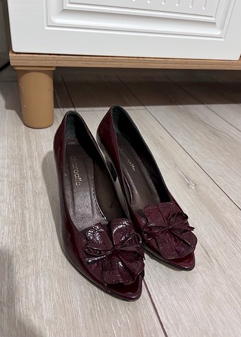 Vintage Bordo Deri Tokalı Stiletto Kadın Ayakkabı - Görsel 3