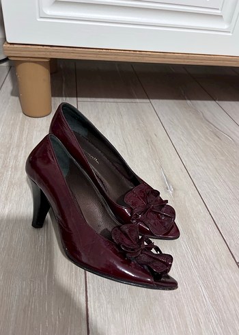 Vintage Bordo Deri Tokalı Stiletto Kadın Ayakkabı - Görsel 6
