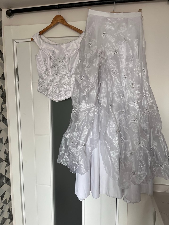 American Vintage Y2K iliki A Kesim Uzun Gelinlik - Görsel 2