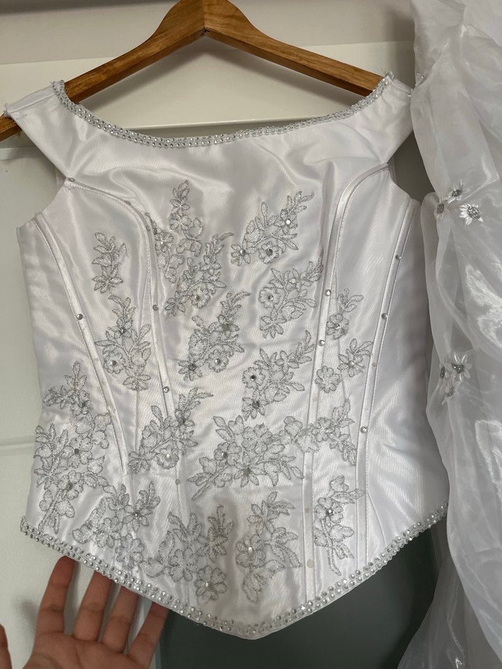 American Vintage Y2K iliki A Kesim Uzun Gelinlik - Görsel 4