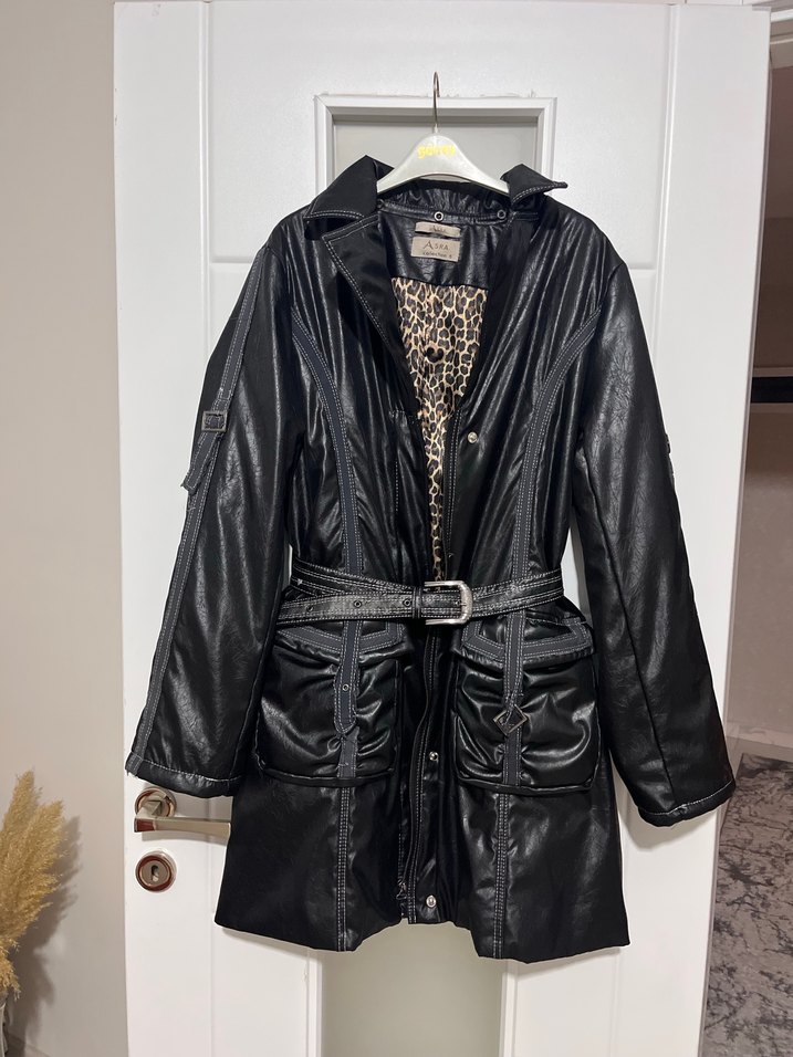 Vintage Y2K Leopar Desenli Siyah Deri Kemerli Kadın Ceket - Görsel 2