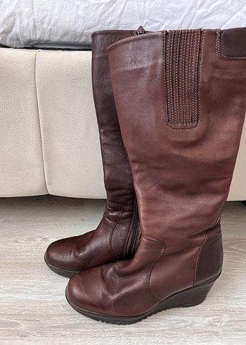 Vintage Y2K Kahverengi Deri Kadın Dolgu Topuklu Çizme - Görsel 8