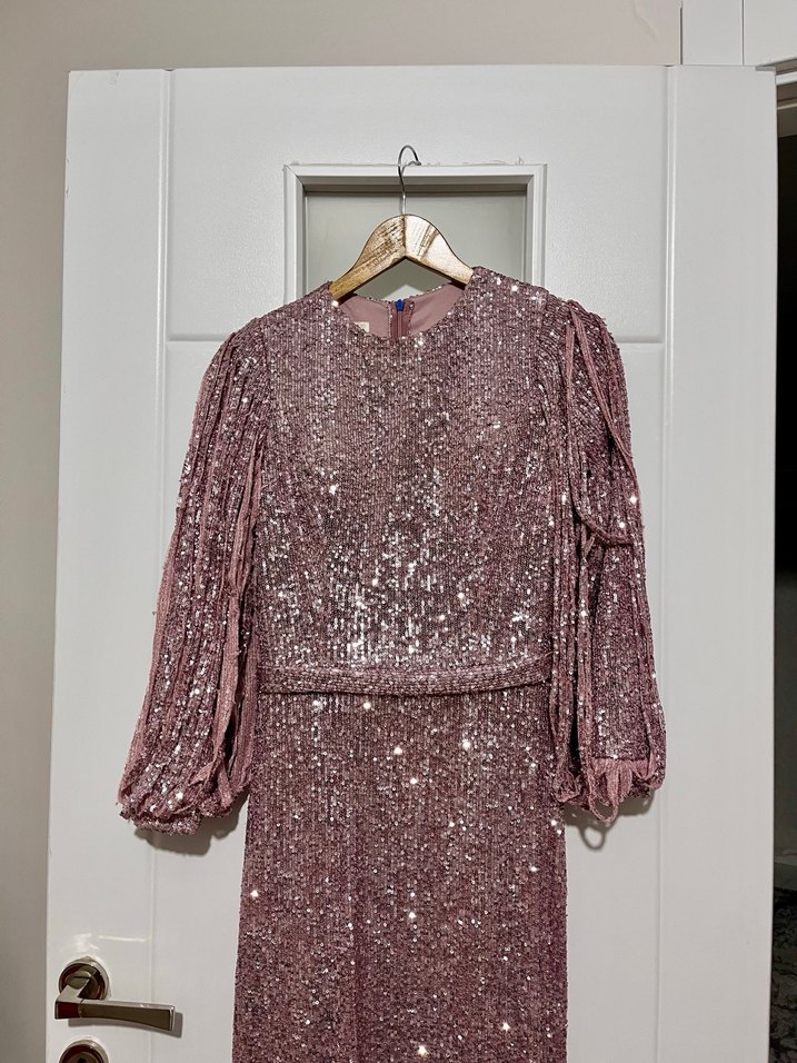 Parlak Pembe taşlı Uzun Kollu Abiye Elbise  - Görsel 2