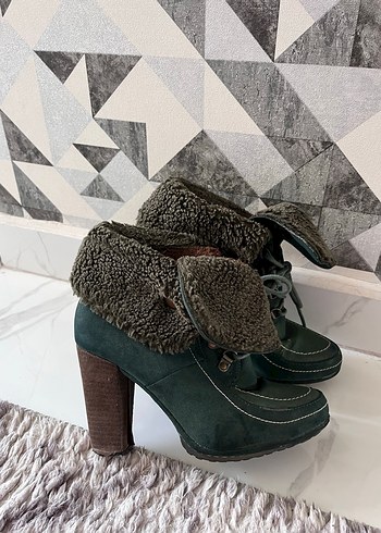 Vintage Gri Yeşil Süet Kürklü Yüksek Topuklu Bot - Görsel 5