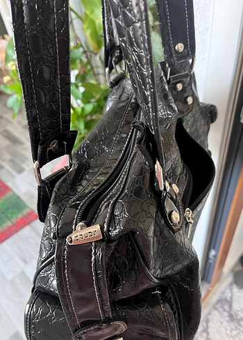 Vintage Y2K Kemer Detaylı Siyah Deri Yılan Desenli Çanta - Görsel 5