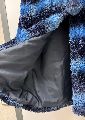 Vintage Y2K Mavi Bağlama Desenli Kürklü Mont - Görsel 5