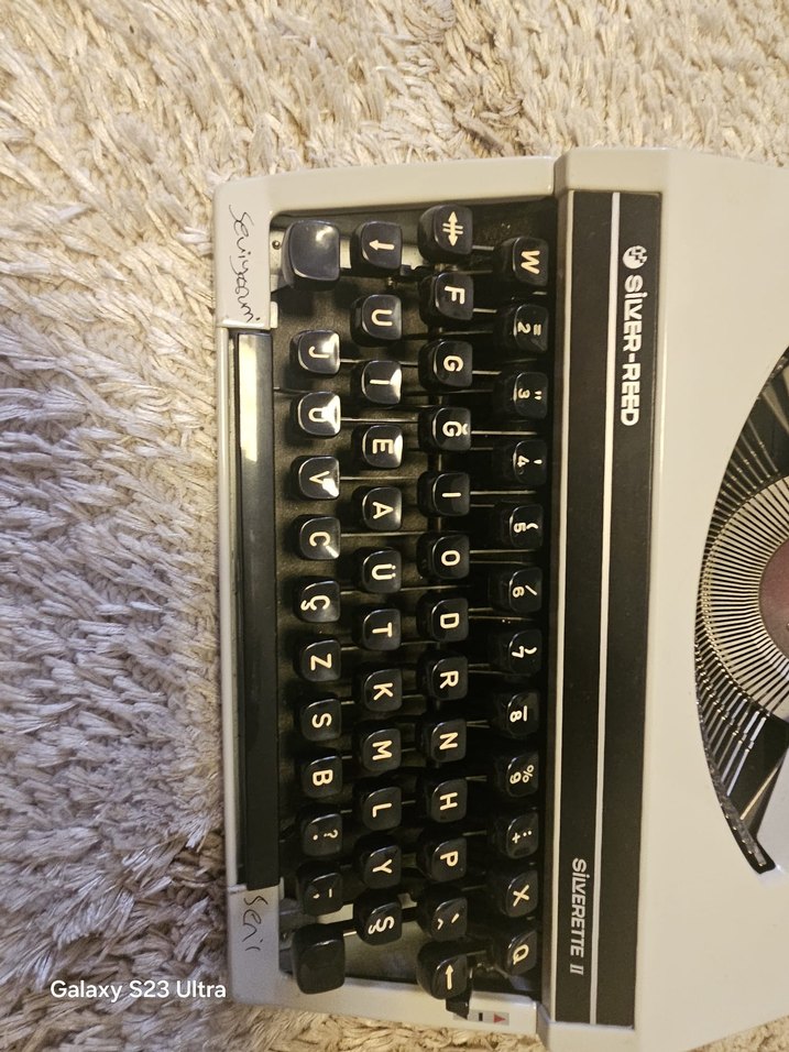 Gri Silver-Reed Daktilo - Görsel 3