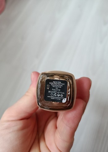 Note New Era SPF 50 Fondöten Beige - Görsel 2