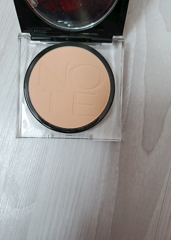 Siyah NOTE Mineral Pudra - Görsel 2