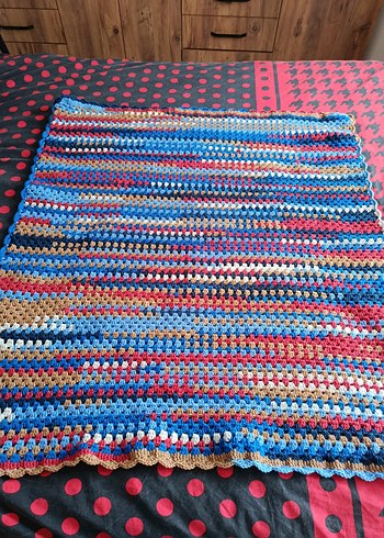 Çok Renkli Örgü Battaniye - Görsel 3