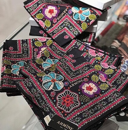 Armine Armine