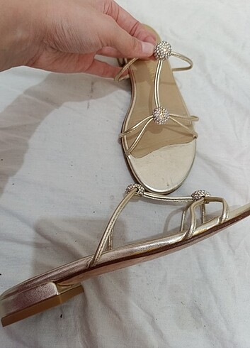 Stuart Weitzman stuart weitzman Gold taşlı terlik