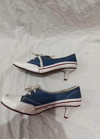 Diğer y2k ince topuklu Converse model