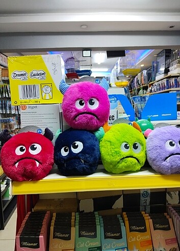 Kedi köpek oyuncağı