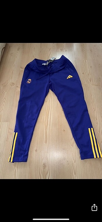 REAL MADRİD ADİDAS FUTBOL EŞOFMAN - Görsel 9