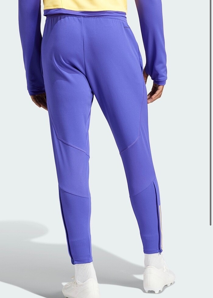 REAL MADRİD ADİDAS FUTBOL EŞOFMAN - Görsel 2