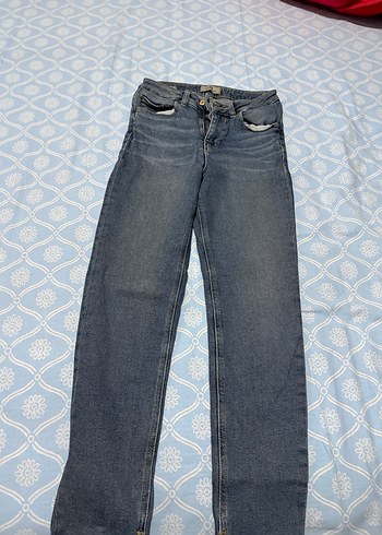 Gri Tonlu Kadın Kot Pantolon - Görsel 2