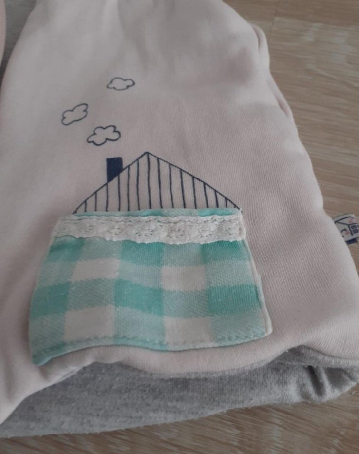 Kız Çocuk Beyaz Kapüşonlu Fermuarlı Yelek - Görsel 4