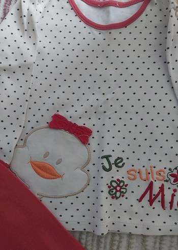 Renkli Baskılı Beyaz Örgü Bebek Kız Takımı - Görsel 4