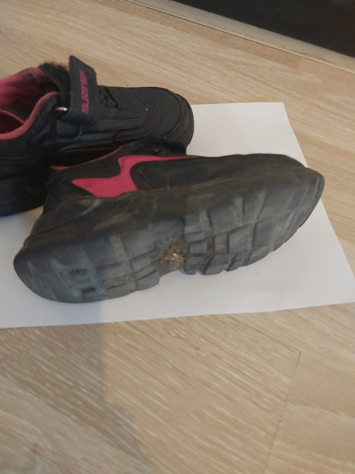 Kız Çocuk Siyah-Pembe Cırtlı Spor Ayakkabı - Görsel 4