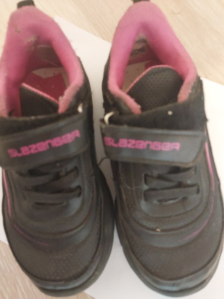 Kız Çocuk Siyah-Pembe Cırtlı Spor Ayakkabı - Görsel 2