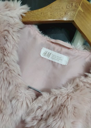 H&M 10 yaş Kız Çocuk Pembe Kürklü Kolsuz Yelek - Görsel 6