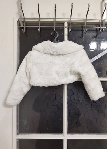 Kız Çocuk Beyaz Kürk Detaylı Bolero - Görsel 7