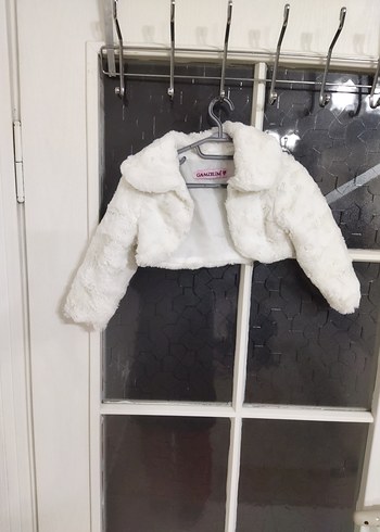 Kız Çocuk Beyaz Kürk Detaylı Bolero - Görsel 2