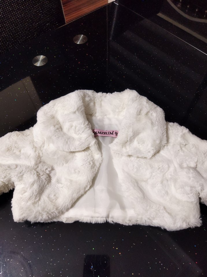 Kız Çocuk Beyaz Kürk Detaylı Bolero - Görsel 3