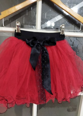 3 yaş Kız Çocuk Kırmızı Fırfırlı Gotik Etek - Görsel 3