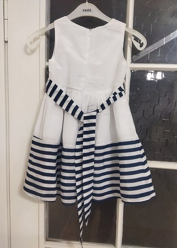 Kız Çocuk Beyaz Çizgili Fırfırlı Elbise - Görsel 6