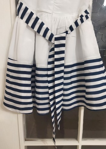 Kız Çocuk Beyaz Çizgili Fırfırlı Elbise - Görsel 9