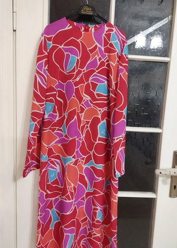 Diğer Bayan yazlık Renkli Batik Desenli Uzun Kollu Uzun Elbise