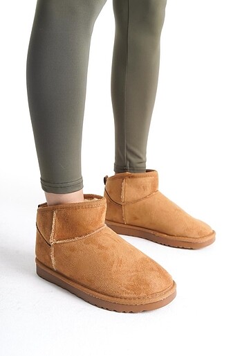 Ugg FIRSATI KAÇIRMA!! Stok Fazlası Sıfır Ugg Botlar