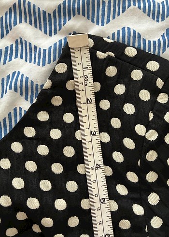 Siyah Puantiyeli Midi Elbise - Görsel 4