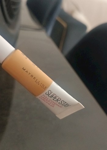 Maybelline Maybelline Super Stay Kapatıcı ve Aydınlatıcı