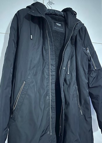 Siyah Fermuarlı Mont - Görsel 2