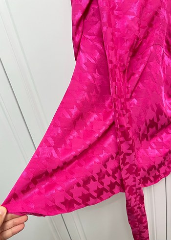 Pembe V Yakalı Kemerli Midi Deri Tunik - Görsel 6