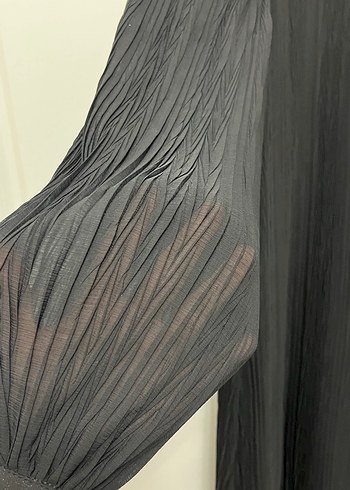 Siyah Piliseli Uzun Keten Elbise - Görsel 4