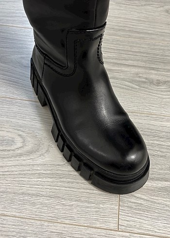 Siyah Deri Kadın Dizüstü Çizme - Görsel 3