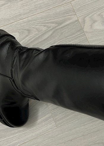 Siyah Deri Kadın Dizüstü Çizme - Görsel 4