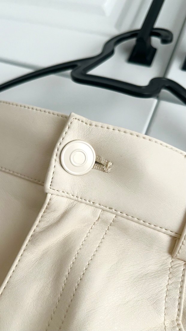 Minimalist Bej Midi Etek Yırtmaçlı - Görsel 4