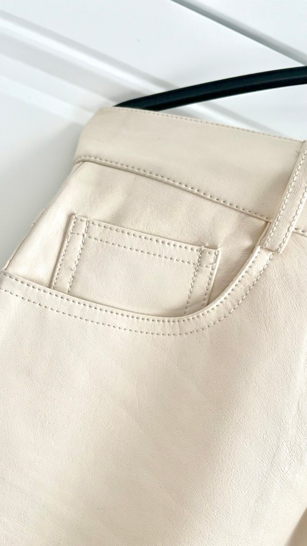 Minimalist Bej Midi Etek Yırtmaçlı - Görsel 2