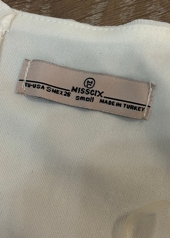 V Yaka Midi Beyaz Bohem Mini Abiye Elbise Şık - Görsel 4