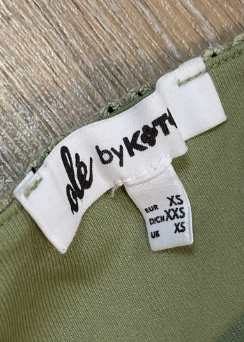 Kısa Balon Kol Kare Yaka Su Yeşili Mini Elbise - Görsel 10