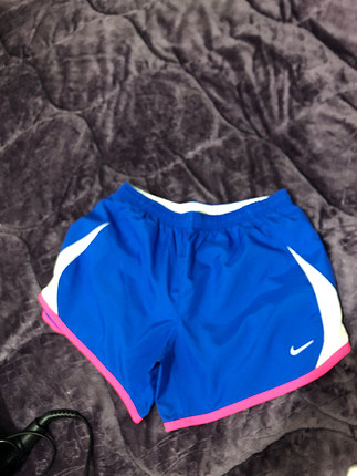 Nike spor şortu