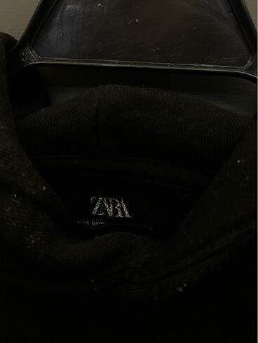 Zara sweatshirt